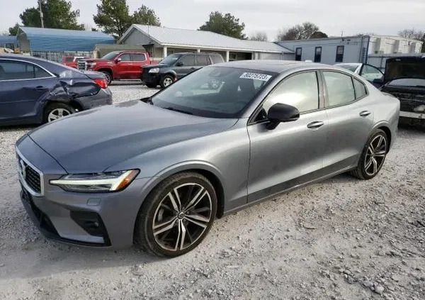 volvo s60 Volvo S60 cena 49500 przebieg: 49000, rok produkcji 2019 z Śmigiel